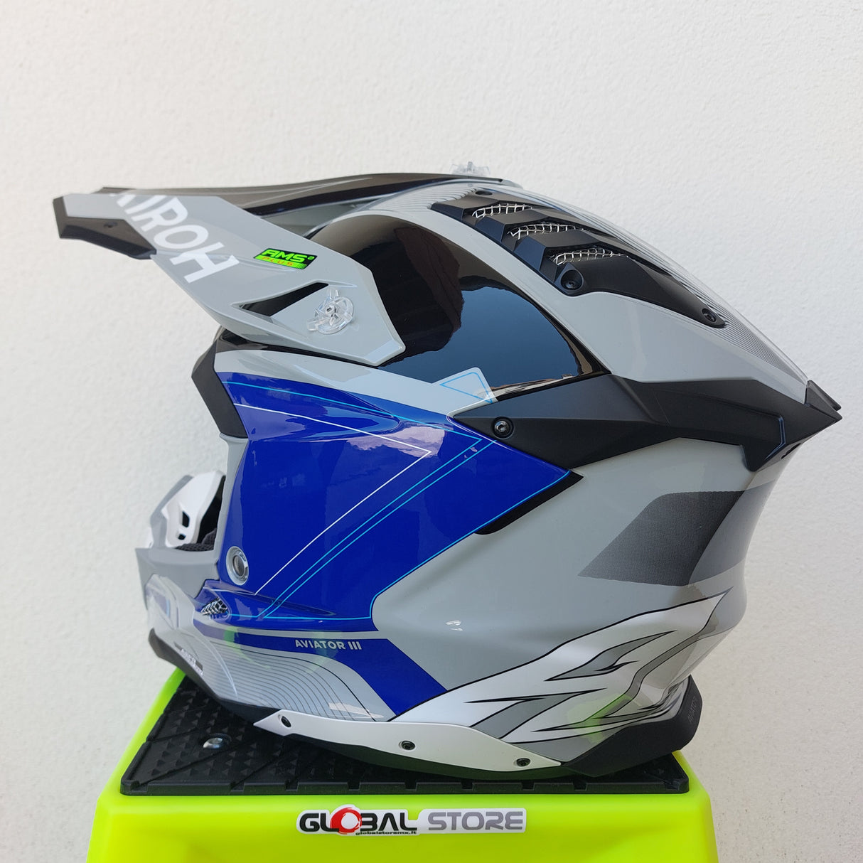 Airoh Aviator 3 SABER Helmet - Blue Gloss