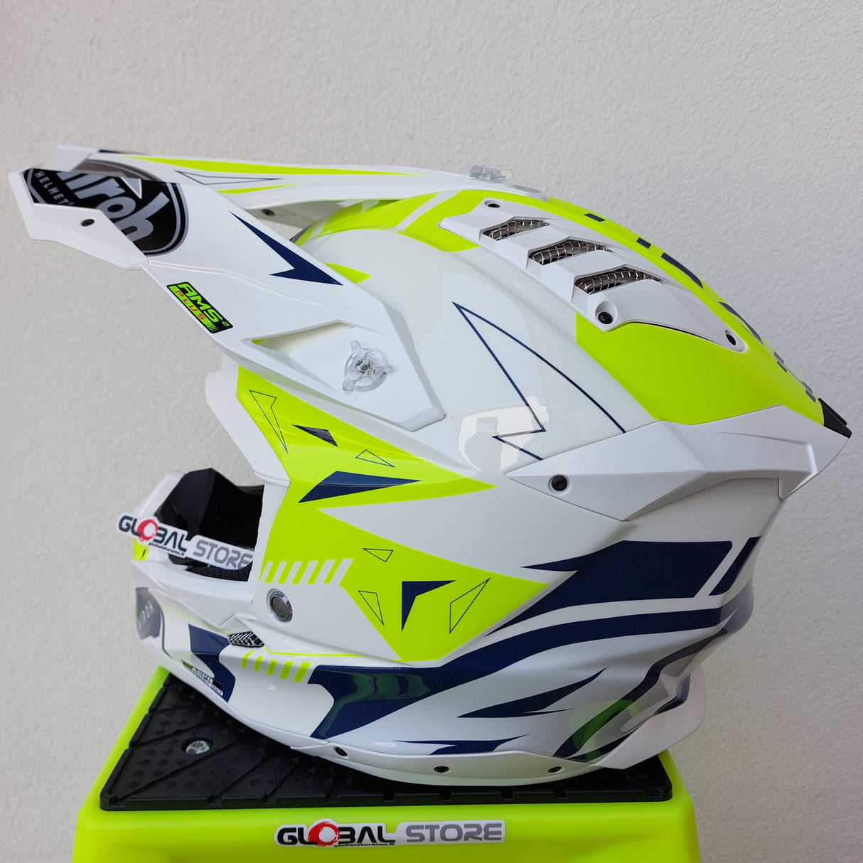 Airoh Aviator 3 SPIN Helmet - Yellow/Blue Gloss