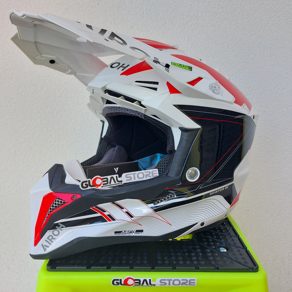 Airoh Aviator 3 SABER Helmet - Red Gloss