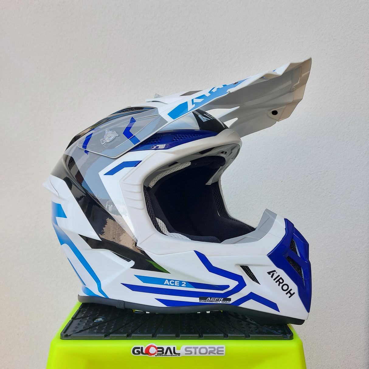 Airoh AVIATOR ACE 2 GROUND helmet - Blue Gloss