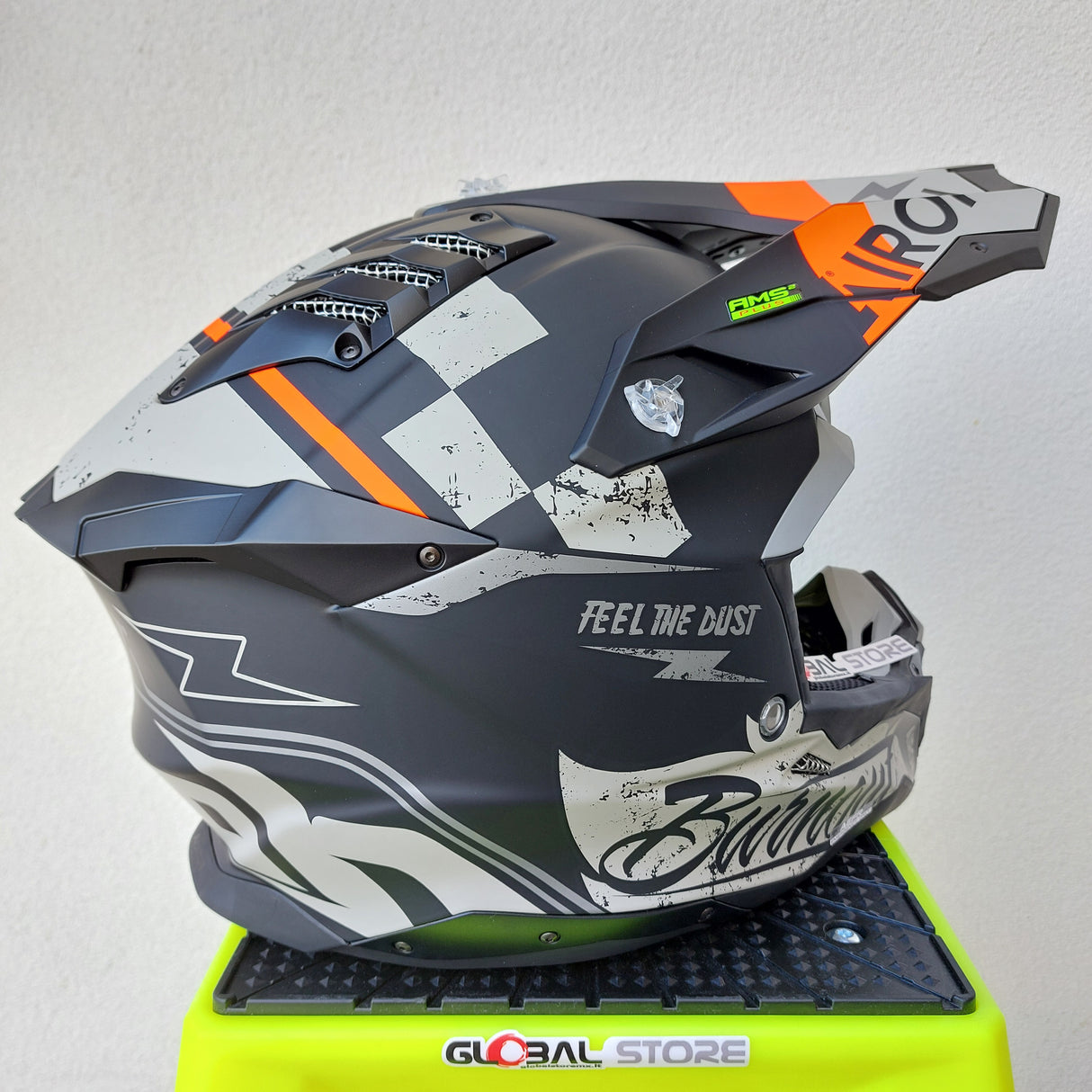 Airoh Aviator 3 BURNOUT Helmet