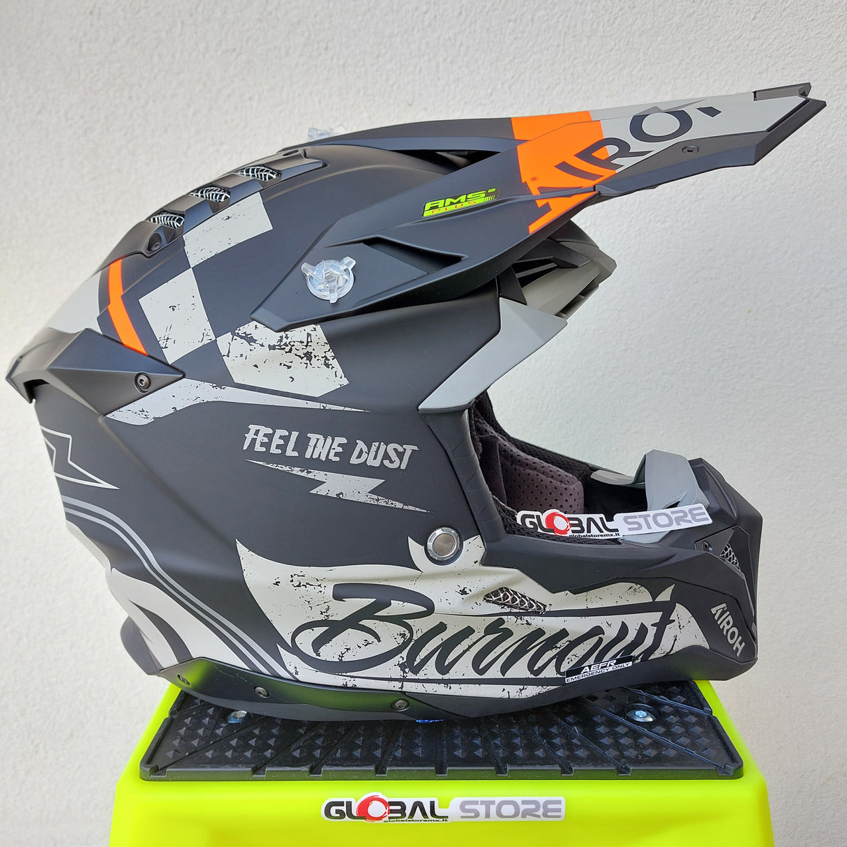Airoh Aviator 3 BURNOUT Helmet