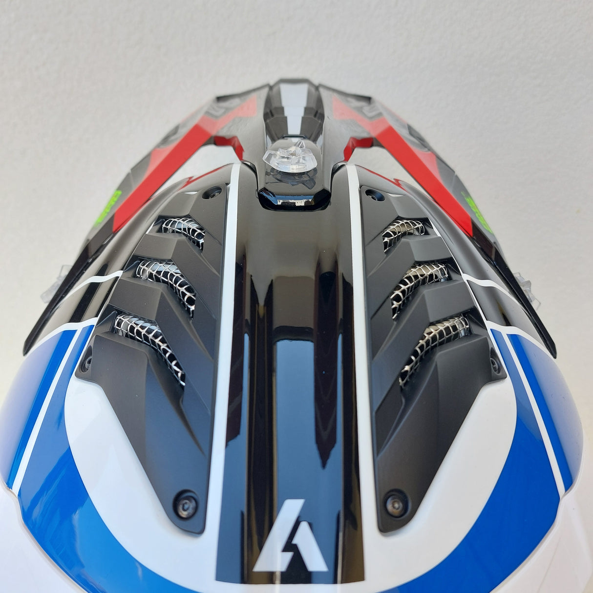 Airoh Aviator 3 PUSH Helmet - Blue/Red Gloss