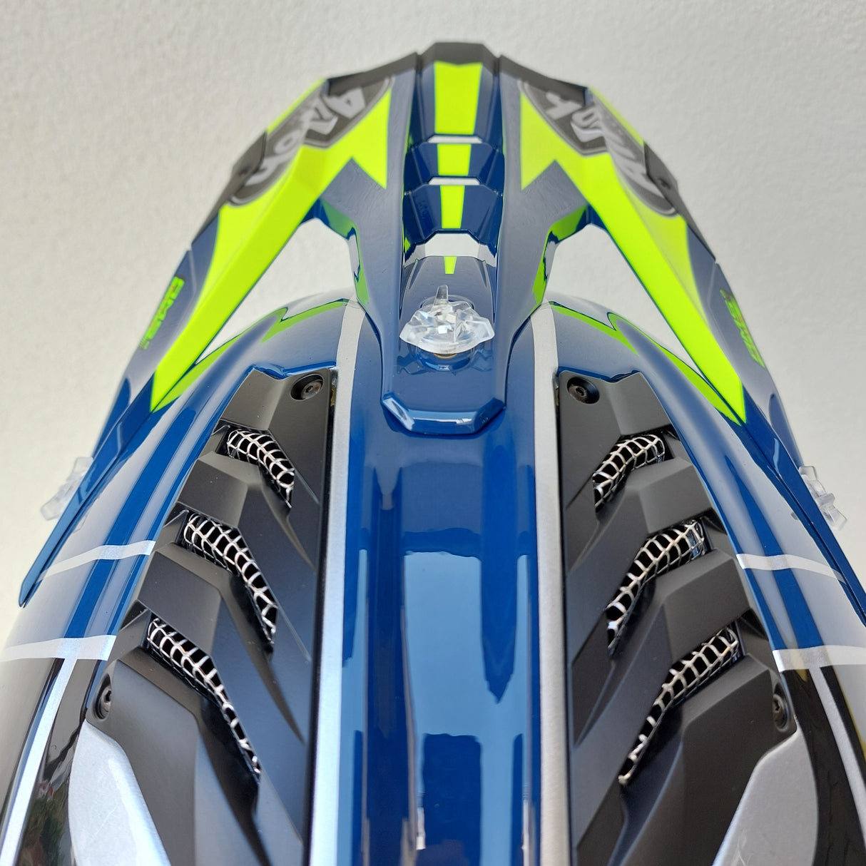 Airoh Aviator 3 PUSH Helmet - Blue Gloss