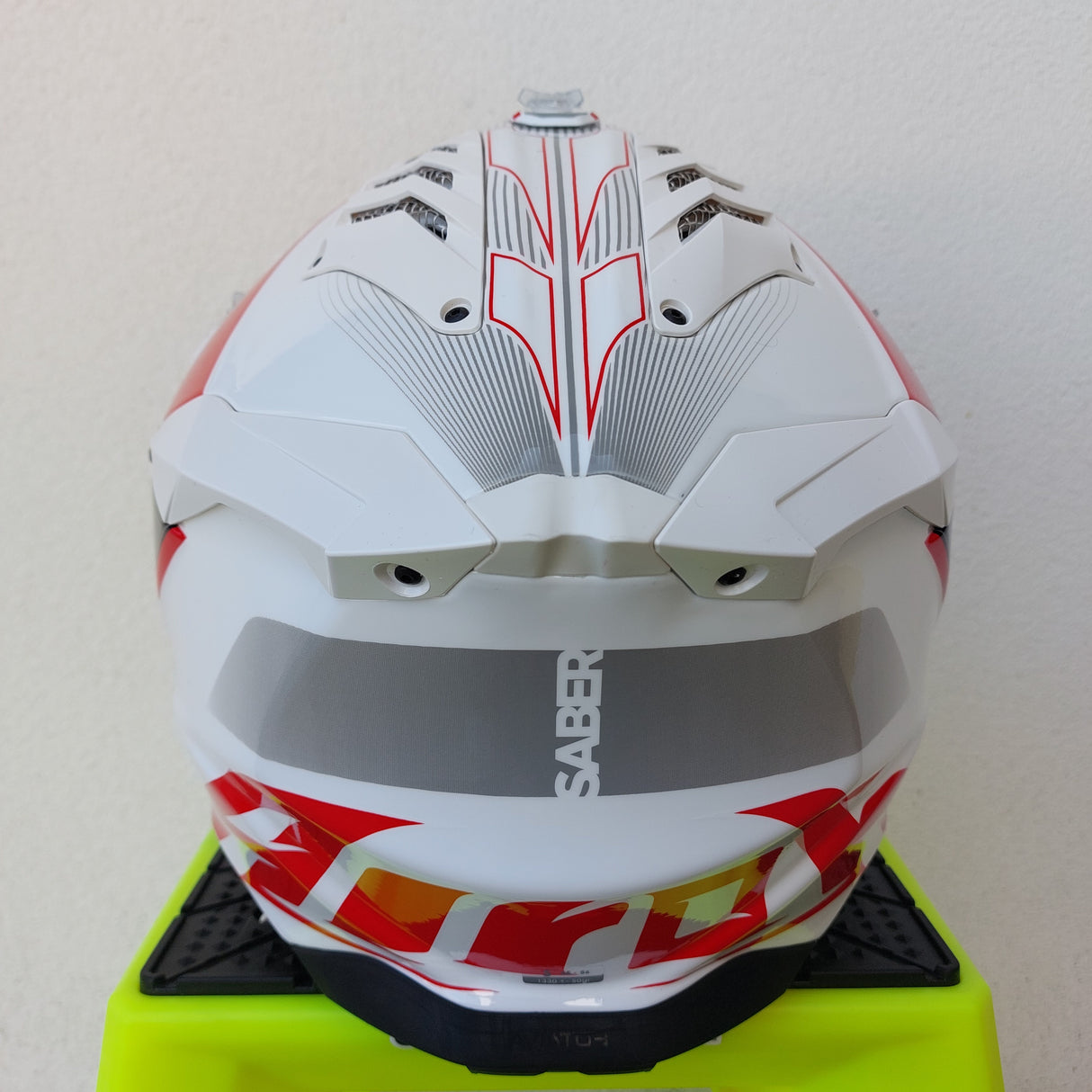 Airoh Aviator 3 SABER Helmet - Red Gloss